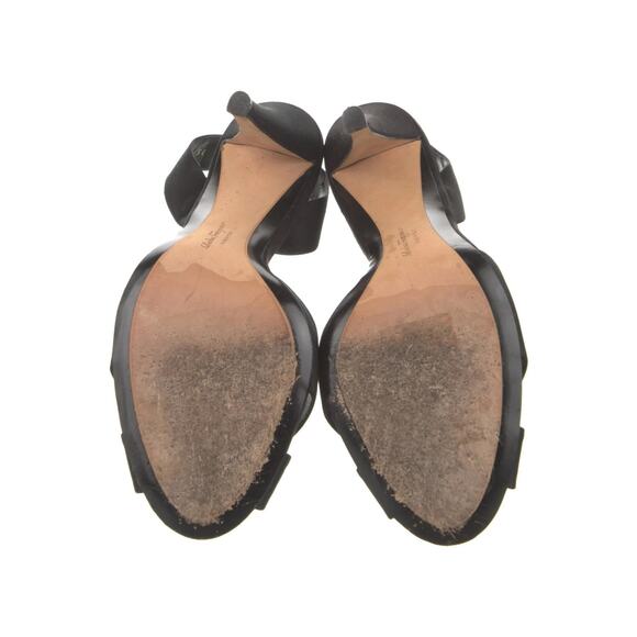 Salvatore Ferragamo Black Satin Slingback Open Toe Heels Sandals Size 7.5 - Picture 5 of 6